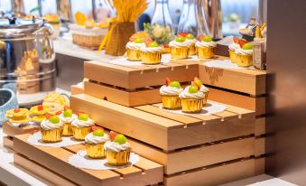 Elong Hotel (Shenzhen Zhongying Street Shatoujiao Metro Station Branch)