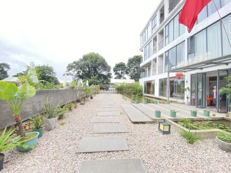 Yishan Daluoshan Tea Garden Homestay