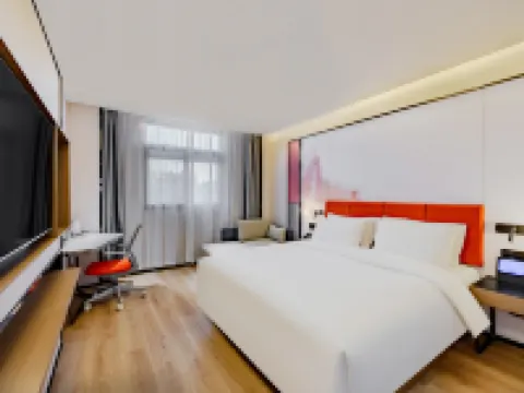 Fengdu Hotel (Wuhe Rundu Central Plaza) Hotels in Wuhe