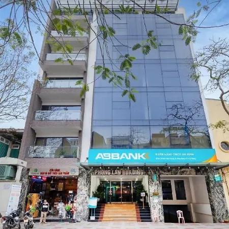 Phong Lan Building and Apartments Отели рядом с достопримечательностью «Оперный Театр»