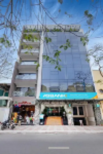 Phong Lan Building and Apartments 鄰近海防博物館的酒店