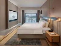 Country Inn & Suites by Radisson Hotel (Guiyang Penshuichi Subway Minsheng Road Food Street Station) Hotels in Guiyang