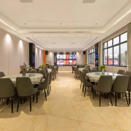 Pufeng Zhuiyue Guesthouse (Huangguoshu Waterfall Scenic Area Branch)