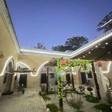 Chunlei Dikengyuan Homestay