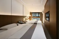 Xijiang Qianhu Miao Village Jiangqian Scenic Homestay (Caotang Tea House)