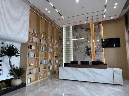 Bojing Hotel Отели рядом с достопримечательностью «Hua'ao Island»