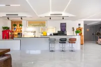 雲台山幾何輕奢智能民宿（岸上服務區店）
