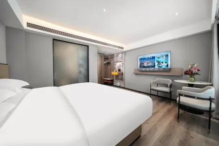 Borrman Hotel (Huizhou Xihu East Station Ganghui Shopping Center) Отели рядом с достопримечательностью «Hejiang Attic»