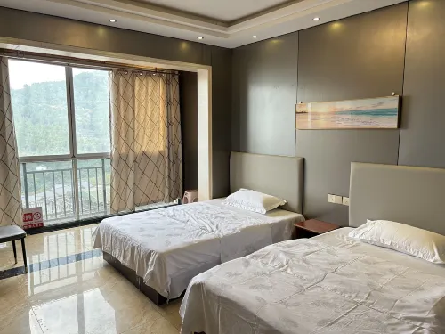 โรงแรมซื่อจู้ซวน - ที่มีที่จอดรถ