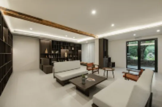 Anji Runshe Garden Hot Spring Resort (Cloud Prairie Branch)