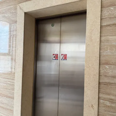 Xianfeng Fangyuan Business Hotel