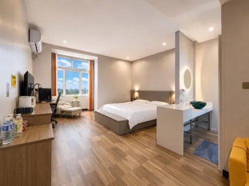 Metropolitan Select Hotel
