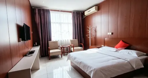 Zouping Hongsheng Hotel