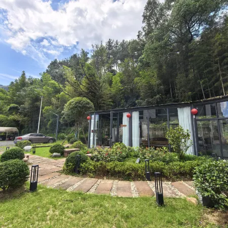 Meet Sihua Homestay