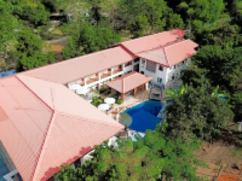 Pearl Vista de Coron Resort Hotel コロンのホテル