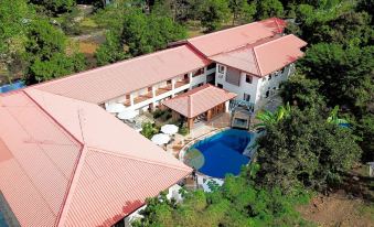 Pearl Vista de Coron Resort Hotel
