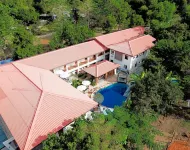 Pearl Vista de Coron Resort Hotel Hotels near Dumunpalit Island