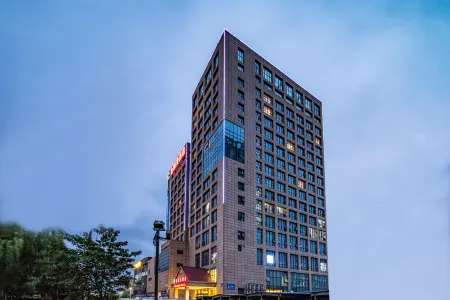 Jinliwan Hotel (Kunshan High-speed Railway South Station) Отели рядом с достопримечательностью «Qiandeng Ancient Town»