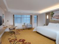 维也纳国际酒店(深圳机场鹤洲店) - 至尊大床房
