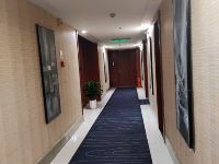 来凤九天国际大酒店 - 豪华棋牌大床房