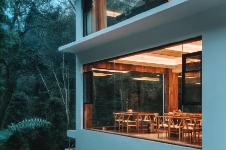 Mount Emei Hetang Nanxi Hotel Отели рядом с достопримечательностью «Xixin Temple»