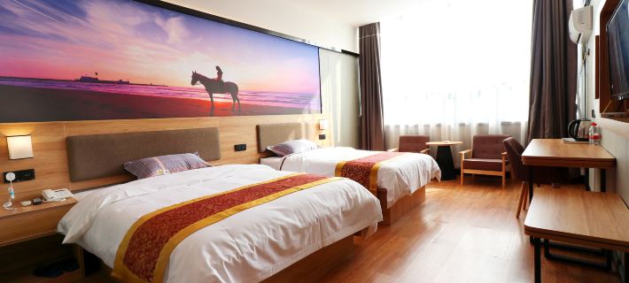 Junyi Chain Hotel (Fengcheng People's Hospital Xinglin Community Branch) Hotels in Fengcheng