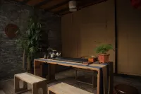 黃姚古鎮池塘邊精品飯店