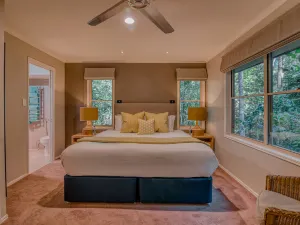 Narrows Escape Rainforest Retreat