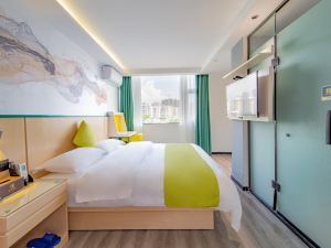 Haihua Select Hotel (Hainan Provincial People's Hospital)