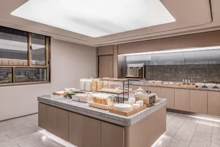 JI Hotel (Aksu) Отели рядом с достопримечательностью «Aksu Old Street»