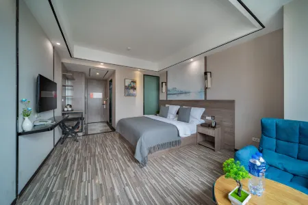 Chengzi Hotel (South Of Guang'an Railway Station) Отели рядом с достопримечательностью «Baimaxiang Passenger Transport Terminal»