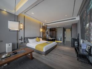 Yunmu International Hotel (Jiujia Wharf, Beibin Road, Chongqing)