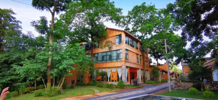 Naju·Heyuan Отели рядом с достопримечательностью «Fenglin Buyi Scenic Area»