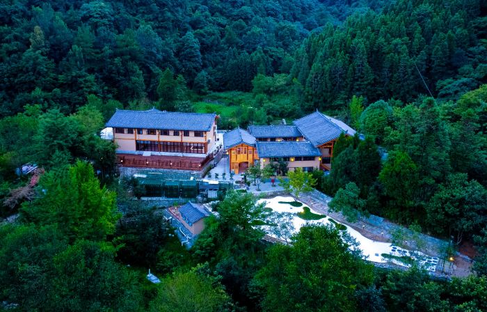 Manju Sattva Healing Resort