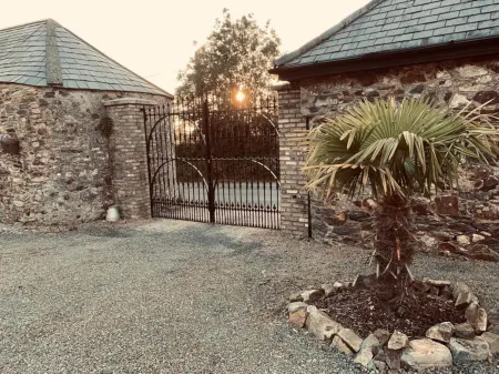 Tara Hill Estate Отели в г. Gorey