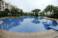 โรงแรมฟีนิกซ์ คันทรีการ์เดน เล่อชาง - ที่มีสระว่ายน้ำ