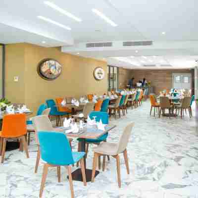 Le Ndiambour - Hôtel et Résidence Dakar Senegal Dining/Meeting Rooms