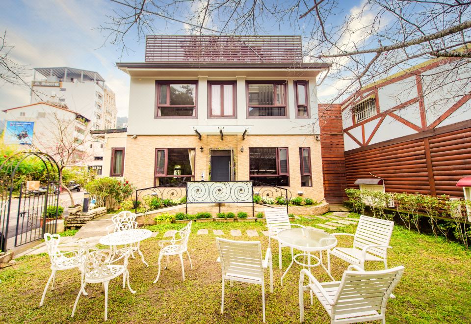 3. 문레이크 B &..