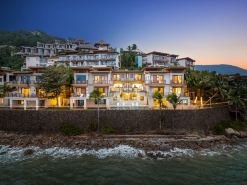 Wanning Half-Mountain Seacliff Lighthouse Pool Villa (Shenzhou Peninsula Potougang Branch)