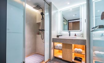 Aifeel Hotel (Shijiazhuang Xinbai Square Wanlimiao Pedestrian Street)