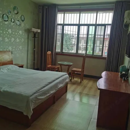 Sunshine Hotel