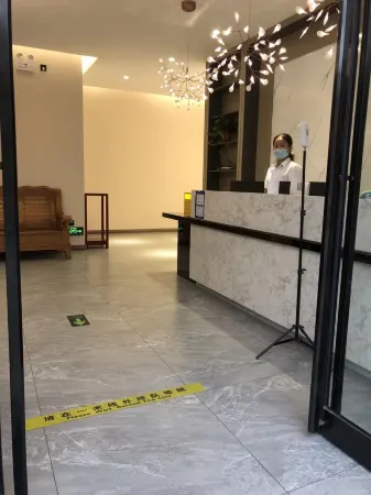 Wuyi Deyuelou Hotel Отели рядом с достопримечательностью «Huanghe Jiaotong University (Shangde Campus)»