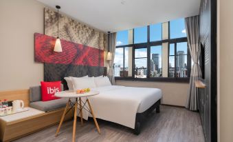 Ibis Hotel (Kunming Beijing Road)