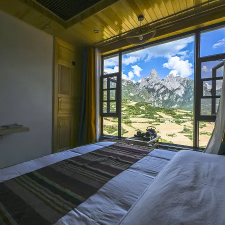 Diebu Zhagana Guanshanju Holiday Boutique Inn