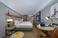 Vienna International Hotel (Zhaoqing Jinli New Times Plaza) Отели рядом с достопримечательностью «Площадь Нового Таймса Кингли»