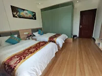 Libo Xiaoqikong Baijia Inn - Gasthöfe
