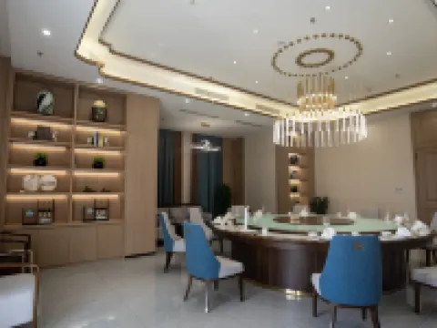 阿拉爾塔河觀瀾酒店 阿拉爾酒店