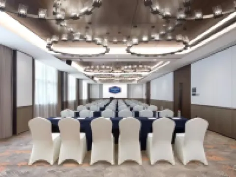 Hampton by Hilton Jining  Innovation Valley Hotels in Jining