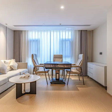 Mercure Huize Tianyuan Hotel (Fujun Street Expressway Junkou Branch)