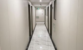 Longchen Apartments